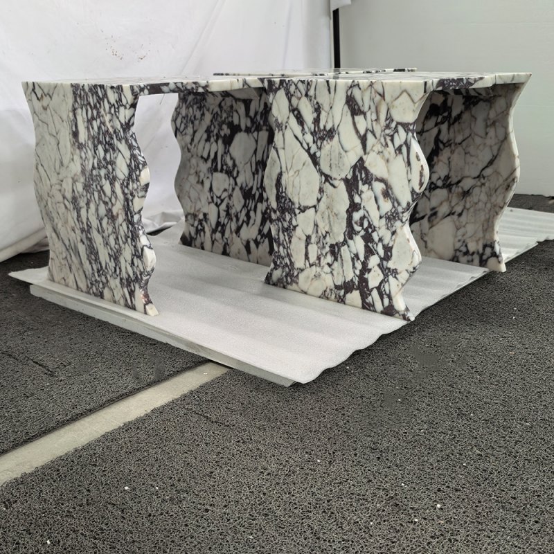 Calaccata viola bed side table