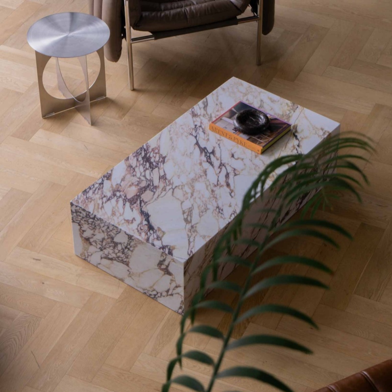 Calacatta Viola Marble Plinth